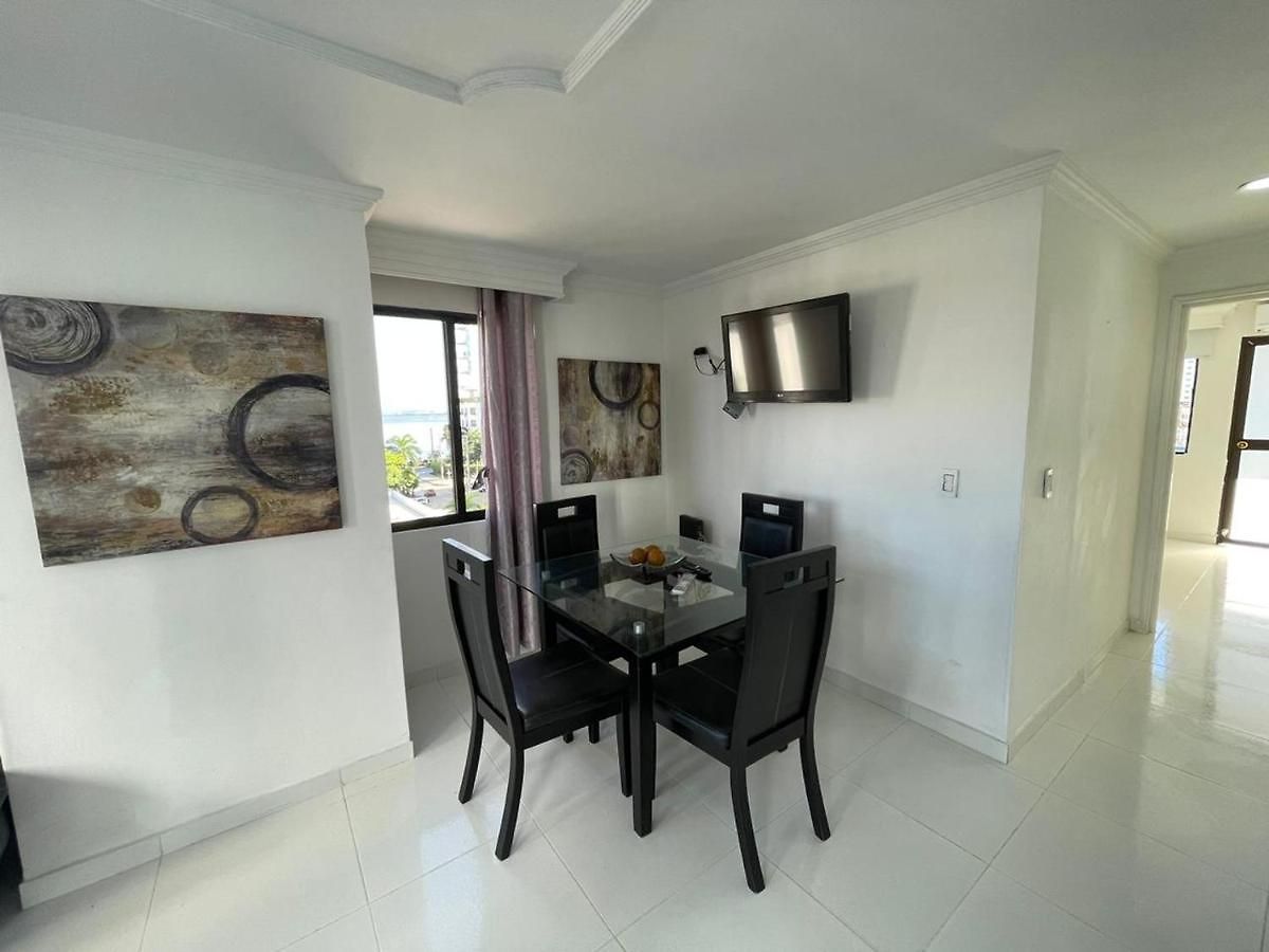 Vista Al Mar, Aire Acondicionado En Todo El Apto, Wi-fi, Parqueadero Cartagena