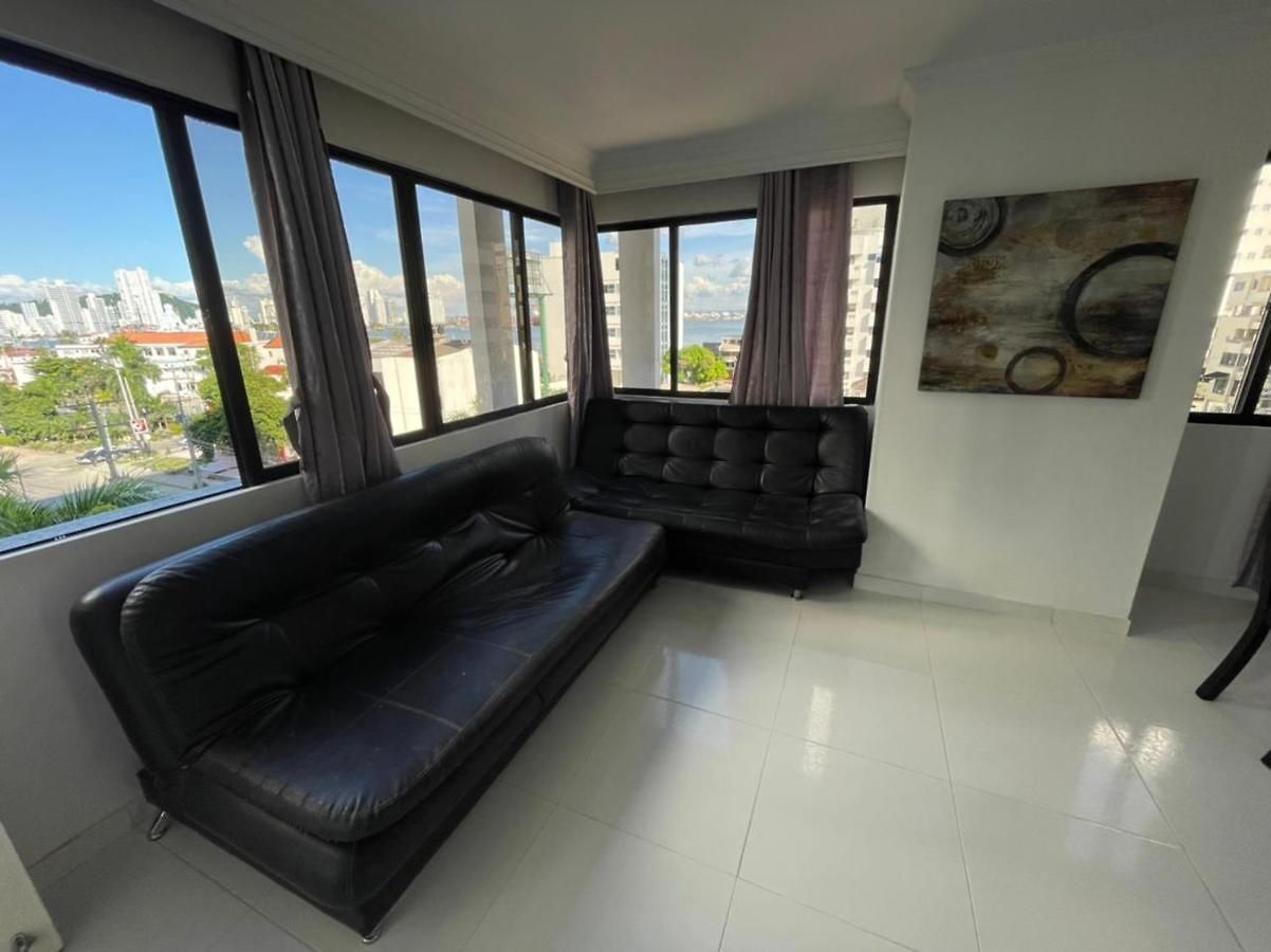 Vista Al Mar, Aire Acondicionado En Todo El Apto, Wi-fi, Parqueadero * Cartagena