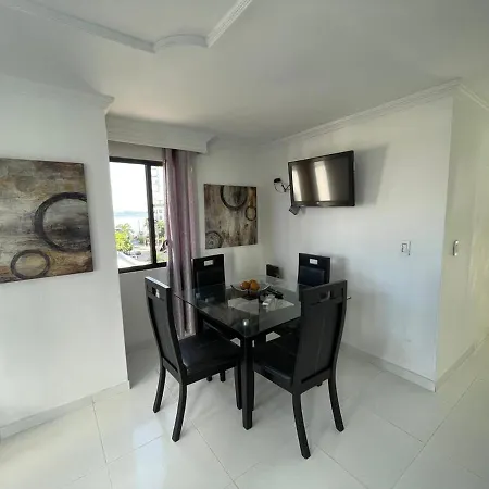 Vista Al Mar, Aire Acondicionado En Todo El Apto, Wi-fi, Parqueadero Cartagena